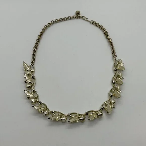 Vintage Judy Lee Gold Tone Necklace Leaf Design Faux Pearls Rhinestones Elegant - Picture 11 of 16